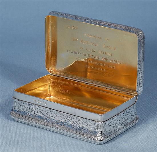 A large Victorian silver table snuff box, by Thomas Johnson I, Length128mm, Weight: 10oz/312grms.